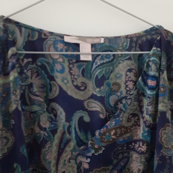 Forever 21 Paisley Design Blouse SIze L - Picture 3 of 4